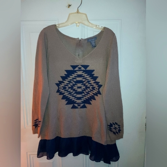 Women's Su & Lola Sweater - Picture 1 of 8
